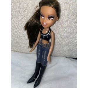 Vintage Bratz Doll MGA Fashion Stylistz Yasmin 2001 Barbie Christmas Y2K Boots